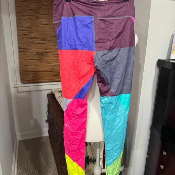 Victoria's Secret Pink and Red Leggings with Vibrant Patchwork Design - Picture 3 of 5